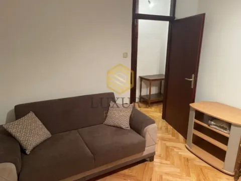 Izdavanje, dvosoban stan, 72m², Zabjelo, Podgorica - image 7