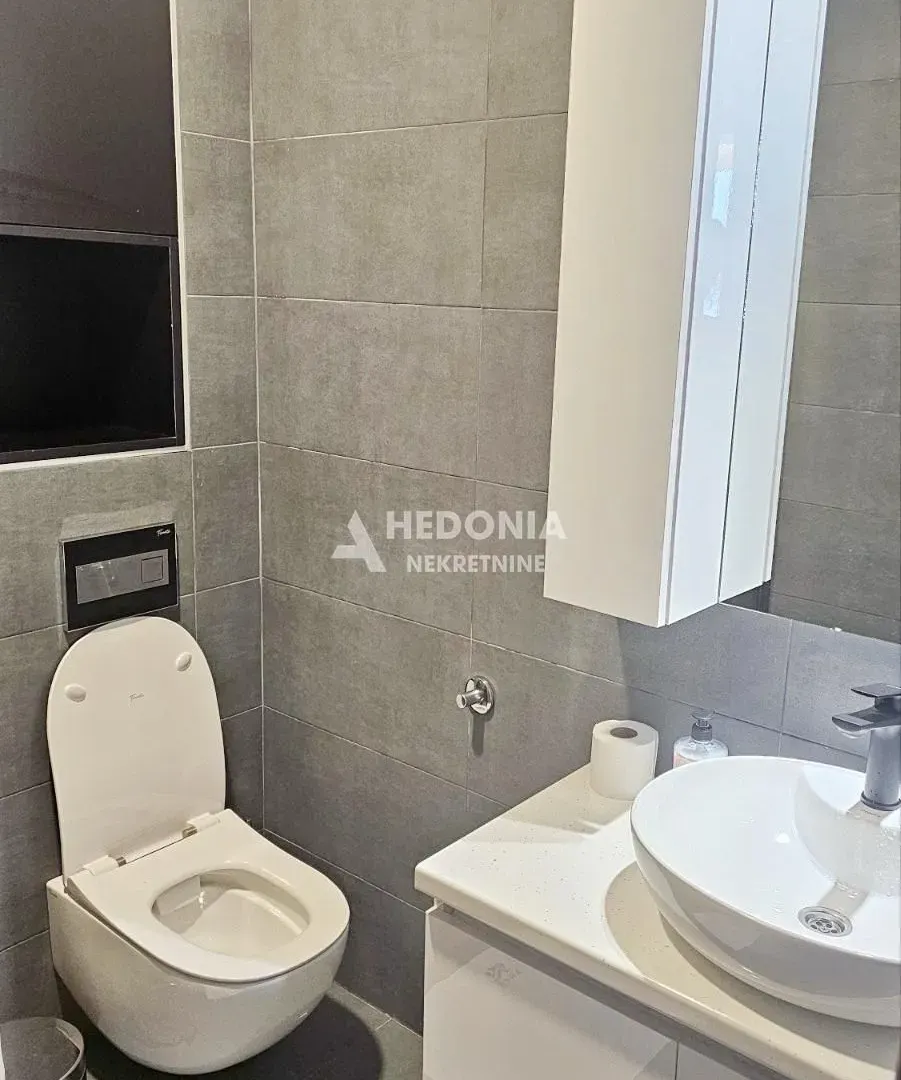 Prodaja, dvosoban stan, 46m², Kraljevi Čardaci, Kopaonik
