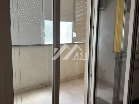 Izdavanje, dvosoban stan, 52m², Novo naselje, Novi Sad - image 8