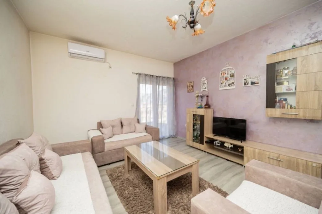 Prodaja, kuća, 198m², Zagorič, Podgorica