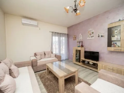 Sale, house, 198m², Zagorič, Podgorica - image 5