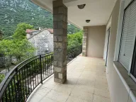 Sale, three bedroom apartment, 90m², Morinj, Kotor - image 8
