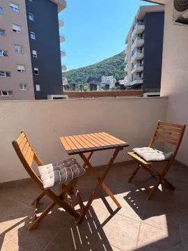 Rent, two bedroom apartment, 69m², Budva, Crna Gora - image 2
