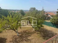 Prodaja, kuća, 300m², Boleč, Grocka - image 1