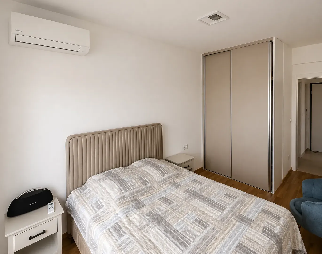 Izdavanje, dvosoban stan, 65m², Stari Aerodrom, Podgorica
