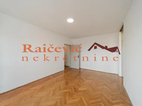 Prodaja, dvosoban stan, 57m², Botanička Bašta, Palilula Sve Podlokacije - image 4