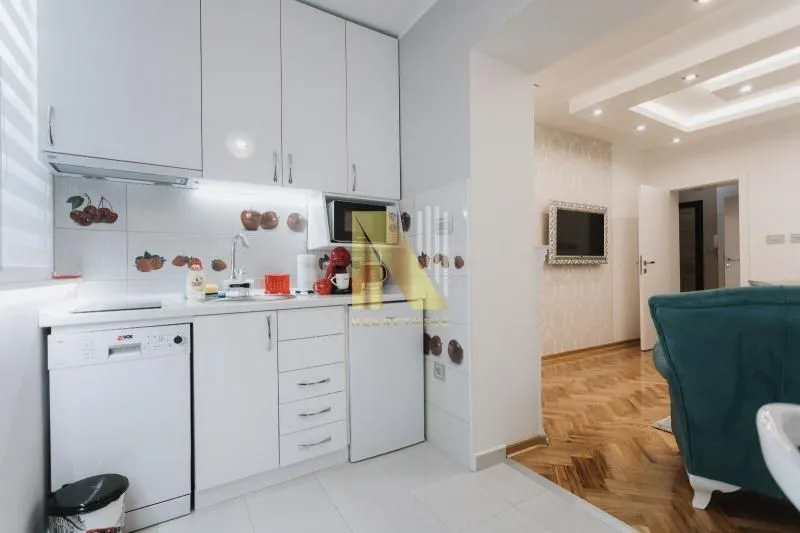 Prodaja, jednosoban stan, 38m², Stari grad, Novi Sad