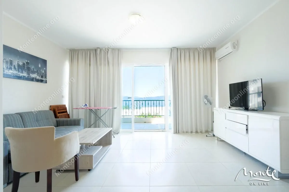 Prodaja, jednosoban stan, 72m², Bijela, Herceg Novi
