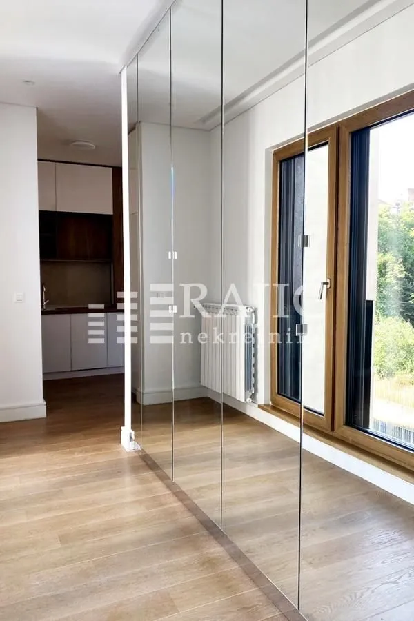 Rent, two bedroom apartment, 62m², Savski Venac, Beograd