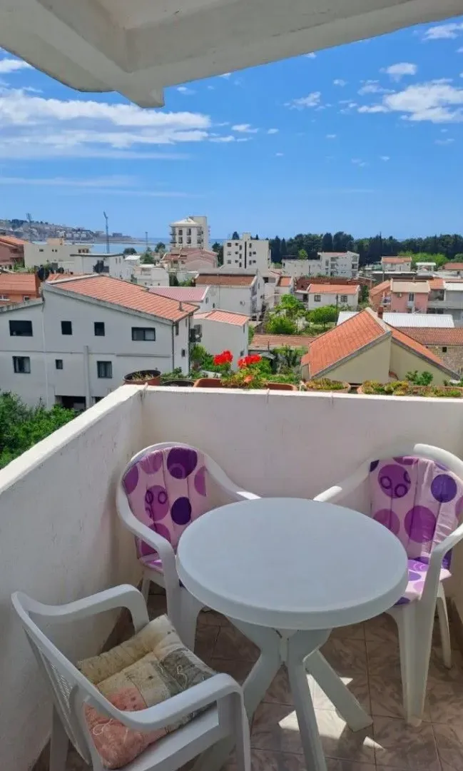 Sale, two bedroom apartment, 30m², Šušanj, Bar