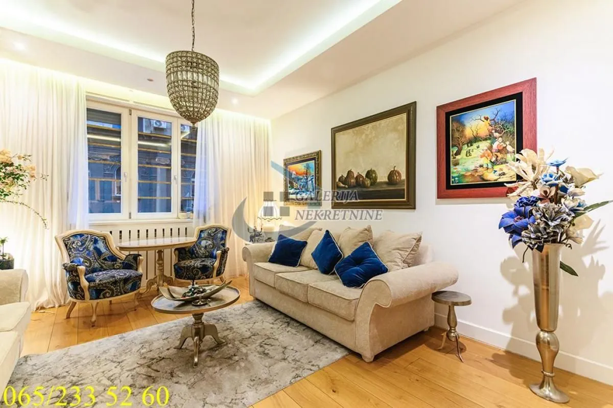 Sale, three bedroom apartment, 95m², Stari Grad, Beograd
