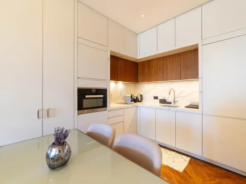 Prodaja, jednosoban stan, 81m², Porto Montenegro, Tivat - image 7