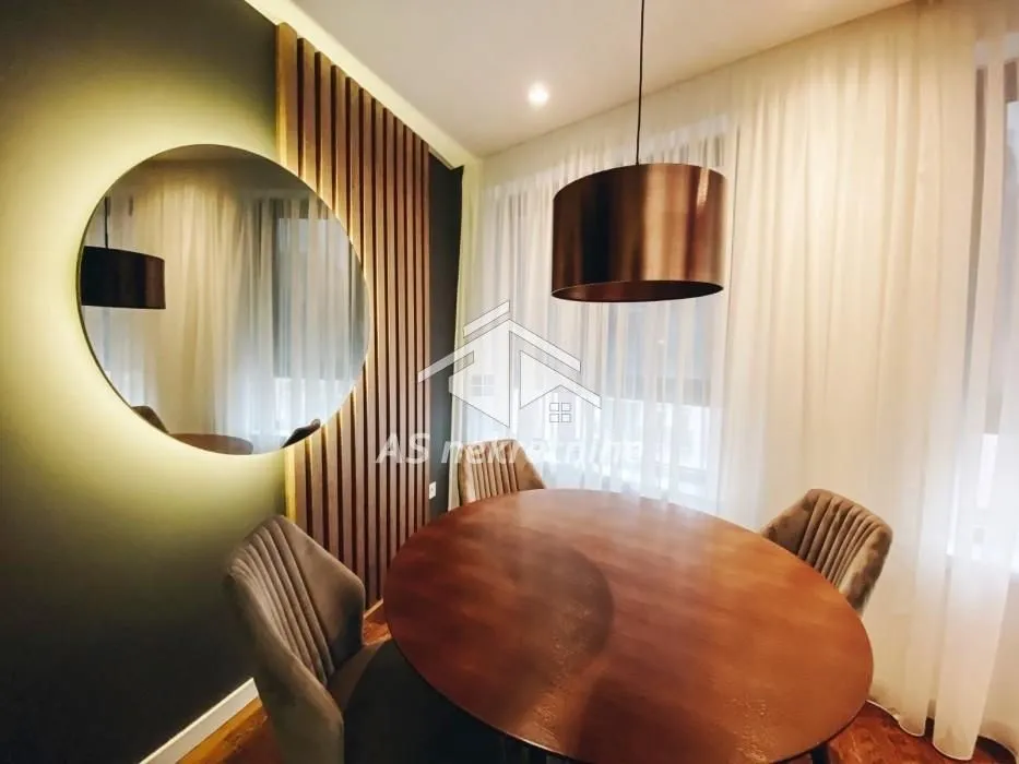 Izdavanje, trosoban stan, 68m², Čubura, Beograd