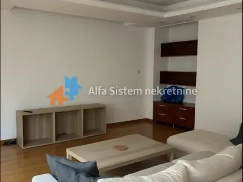Rent, four bedroom apartment, 160m², Vračar Centar, Vračar Sve Podlokacije - image 4