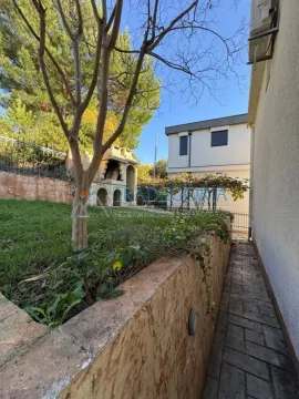 Sale, house, 142m², Bar, Crna Gora - image 30
