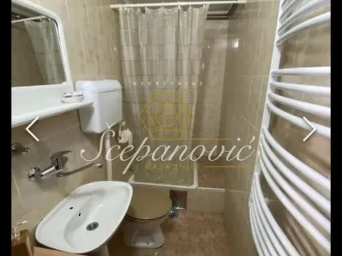 Prodaja, kuća, 209m², Futog, Novi Sad Sve Podlokacije - image 16