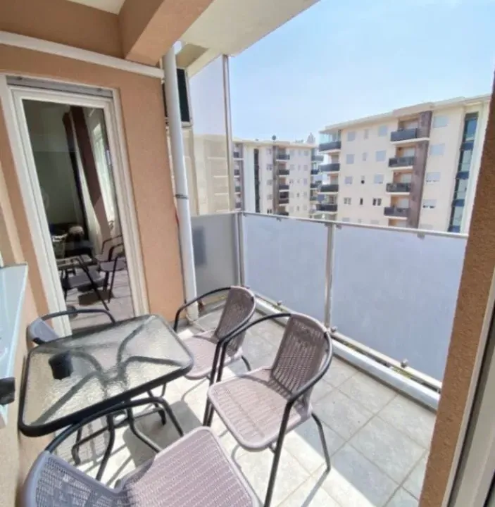 Rent, two bedroom apartment, 71m², City Kvart, Podgorica