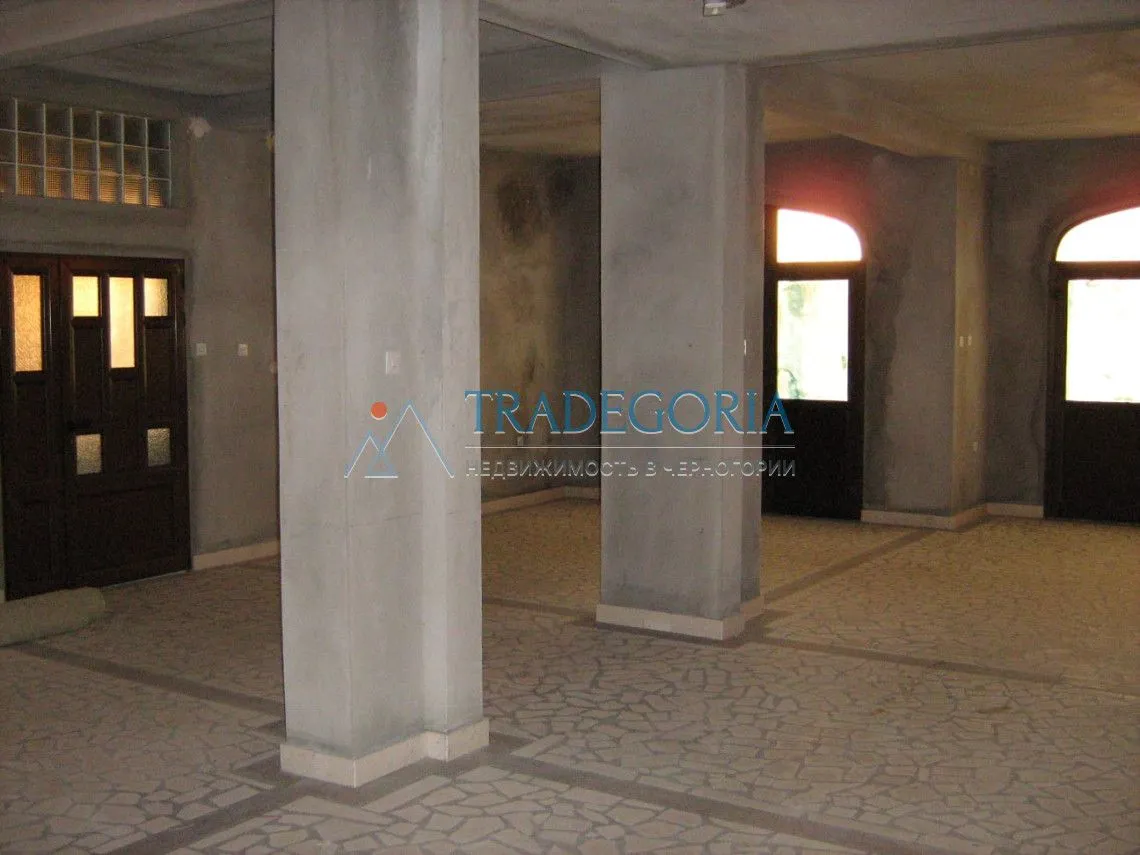 Prodaja, kuća, 330m², Bar, Crna Gora