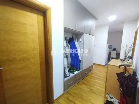 Sale, four bedroom apartment, 109m², Mala Amerika, Zrenjanin - image 3