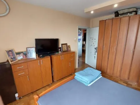 Rent, three bedroom apartment, 64m², Bulevar Oslobodjenja, Novi Sad Sve Podlokacije - image 8