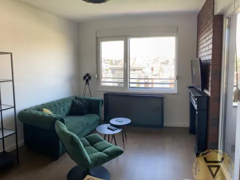 Izdavanje, trosoban stan, 64m², Šumice, Beograd - image 2