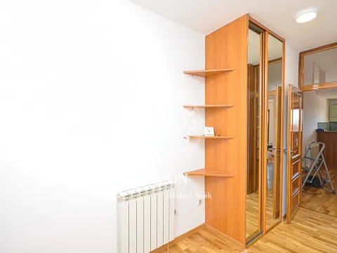 Izdavanje, trosoban stan, 110m², Gorica C, Podgorica - image 2