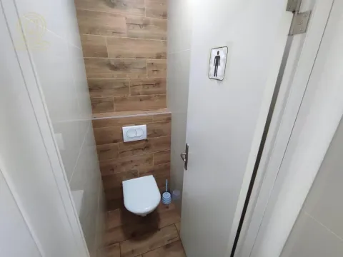 Izdavanje, poslovni prostor, 200m², Bulevar Oslobodjenja, Novi Sad Sve Podlokacije - image 11