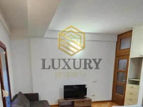 Izdavanje, dvosoban stan, 64m², Stari Aerodrom, Podgorica - image 7