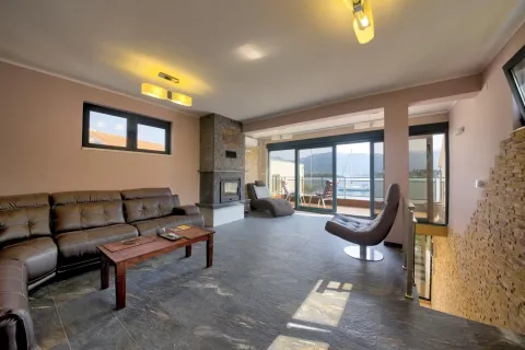 Prodaja, kuća, 170m², Radovići, Tivat - image 12