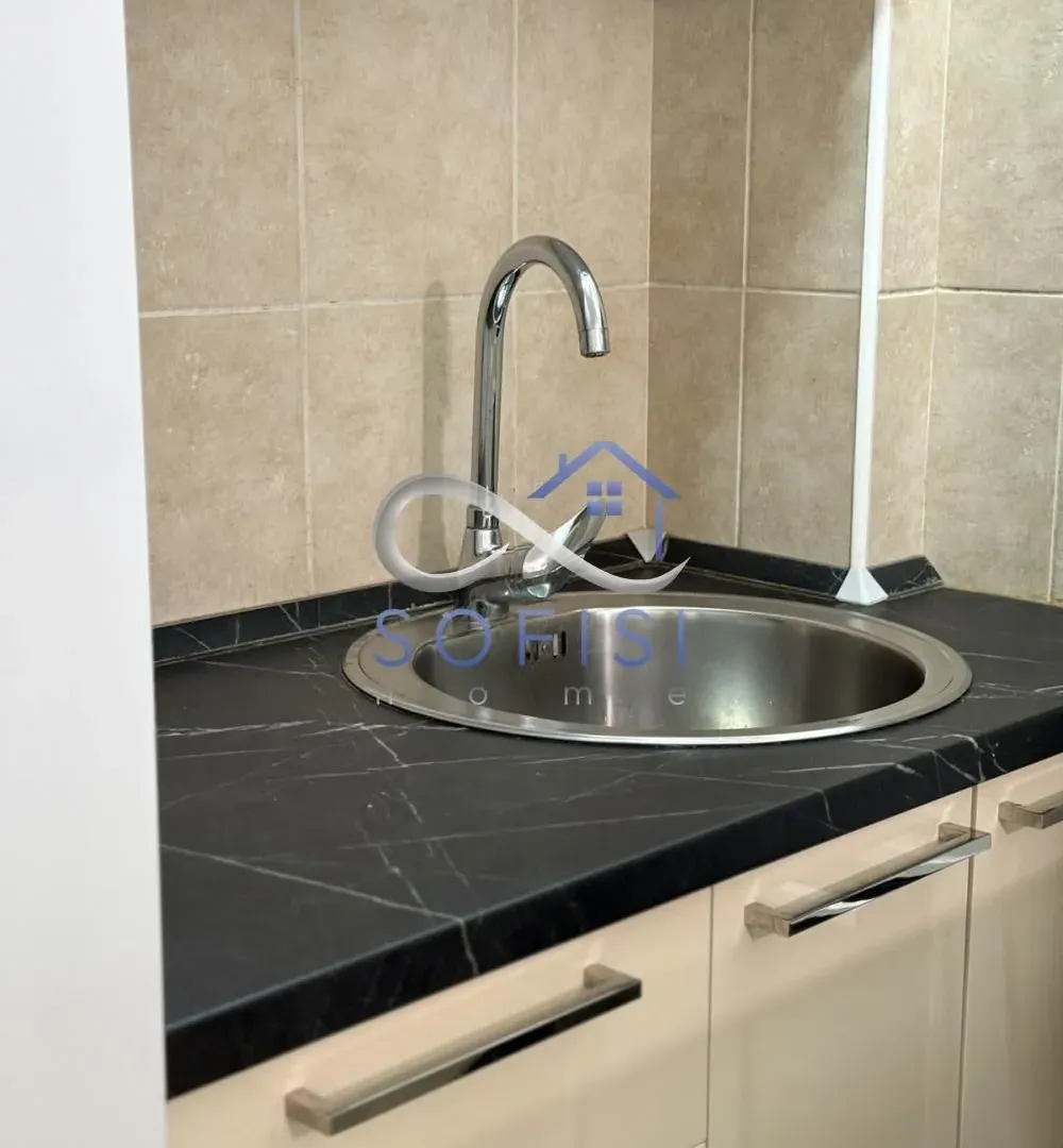 Izdavanje, dvosoban stan, 50m², Grbavica, Novi Sad Sve Podlokacije