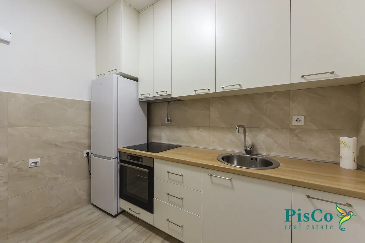 Izdavanje, dvosoban stan, 63m², Blok 9, Podgorica