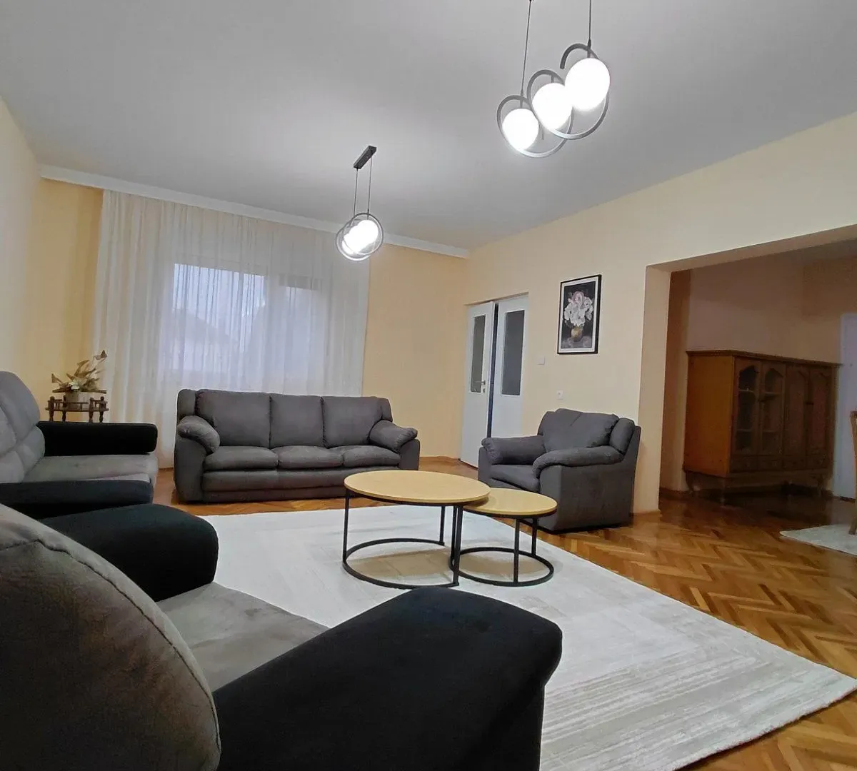 Rent, house, 200m², Gornja Gorica, Podgorica