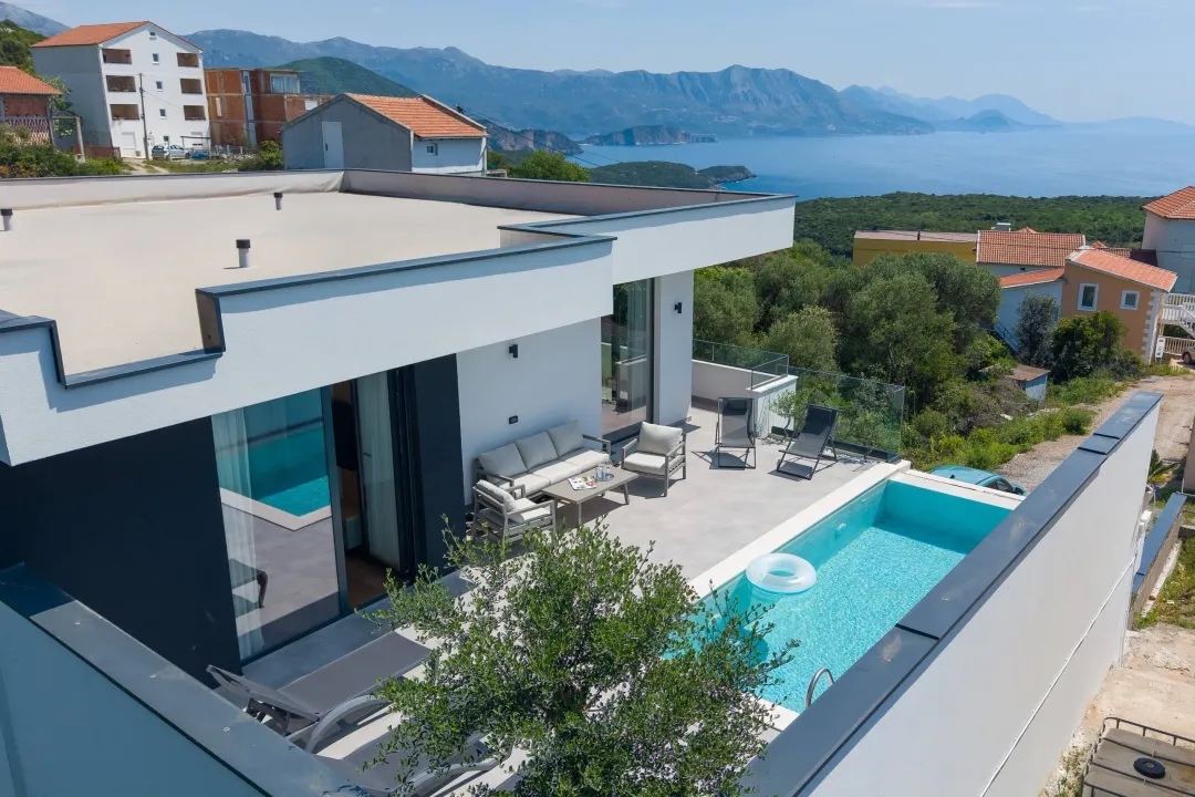 Sale, house, 110m², Krimovica, Kotor