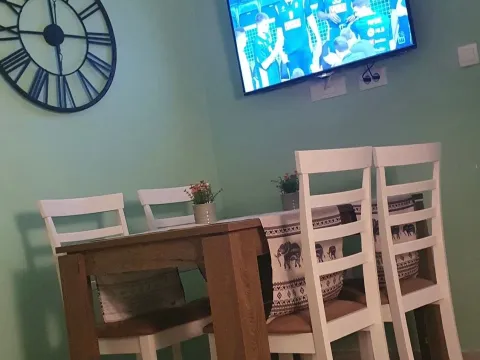 Izdavanje, jednosoban stan, 30m², Igalo, Herceg Novi - image 2