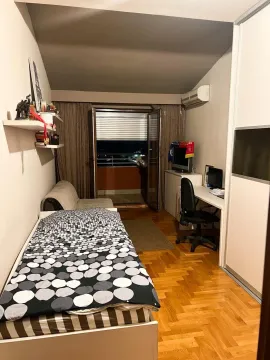 Izdavanje, trosoban stan, 130m², Preko Morače, Podgorica - image 3