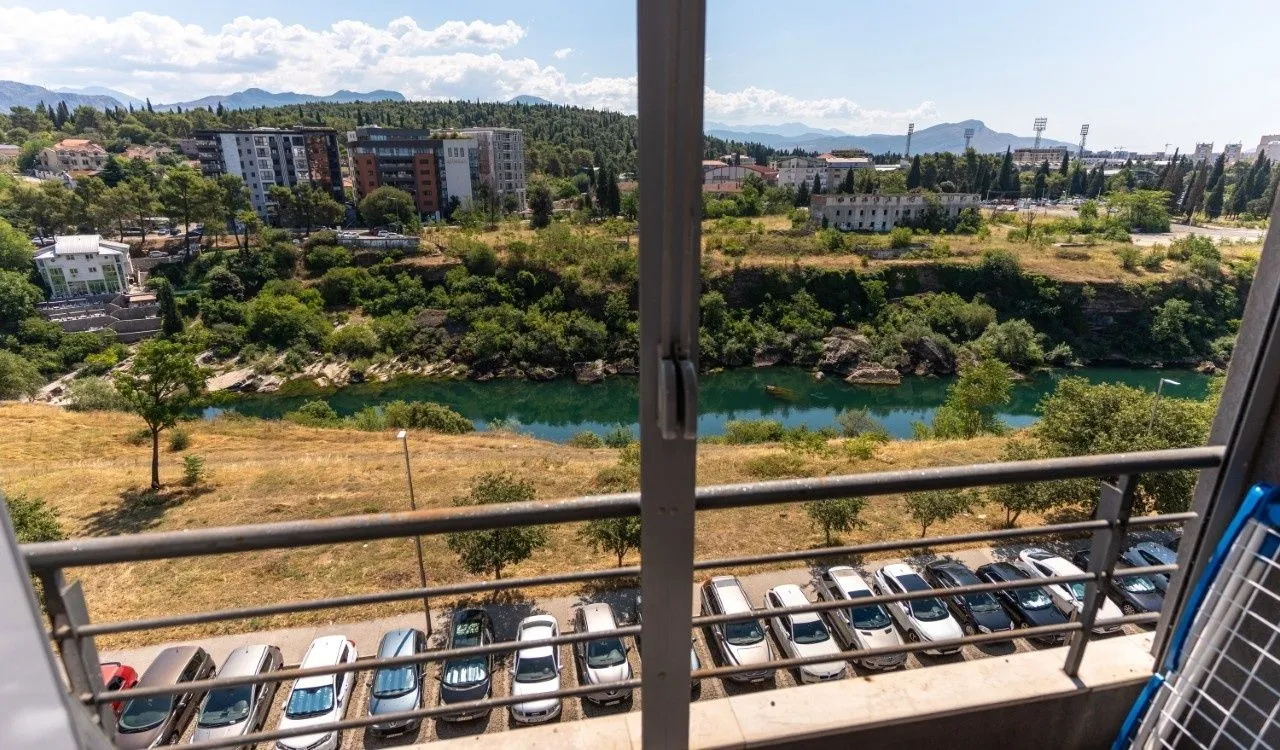Prodaja, dvosoban stan, 82m², Momišići, Podgorica
