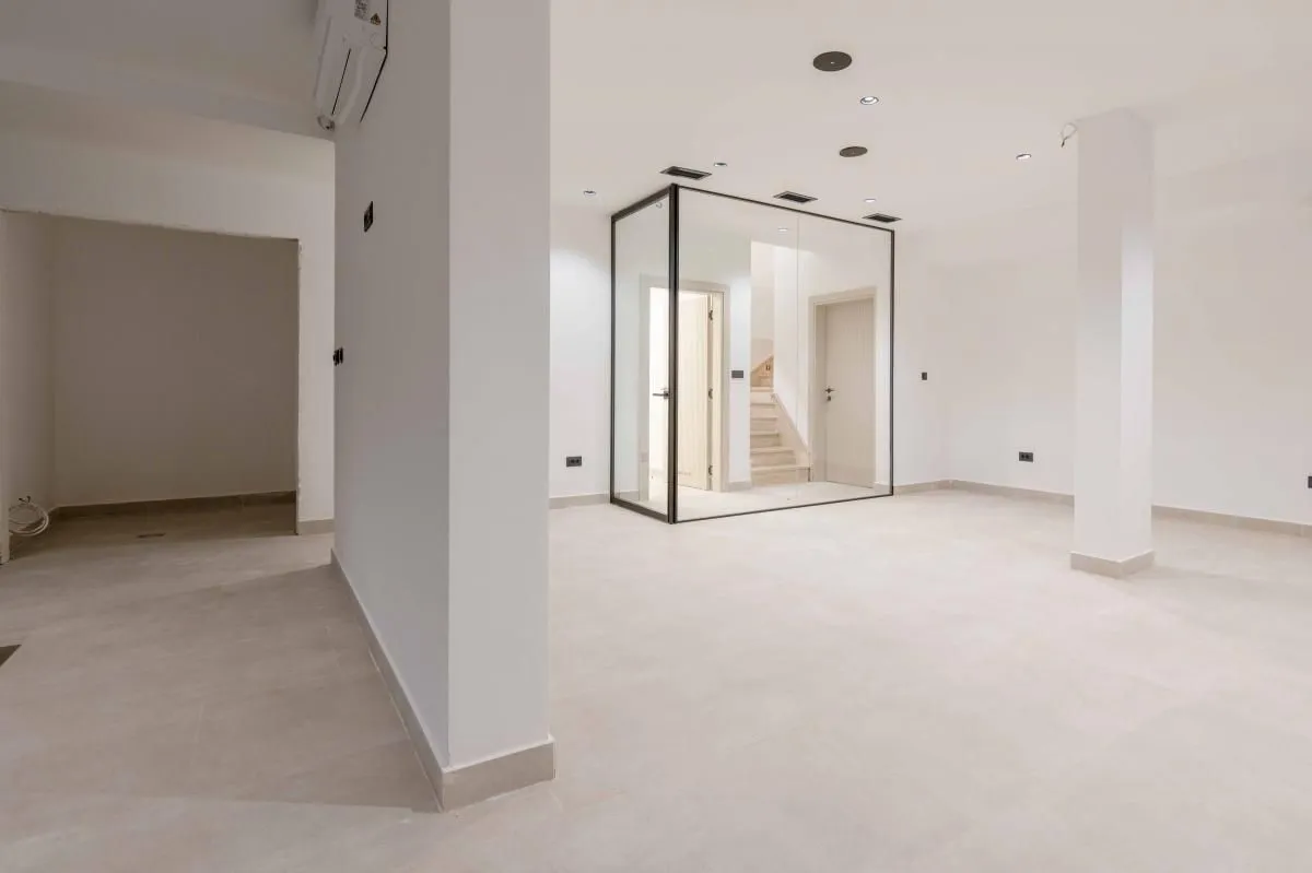 Prodaja, kuća, 240m², Budva, Crna Gora