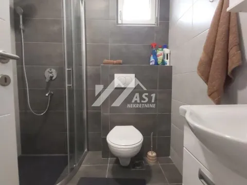 Izdavanje, jednosoban stan, 40m², Novo naselje, Novi Sad - image 8