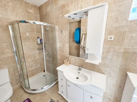 Sale, two bedroom apartment, 68m², Rafailovići, Budva - image 20