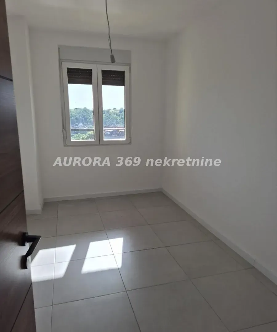 Prodaja, dvosoban stan, 62m², Irig, Srbija