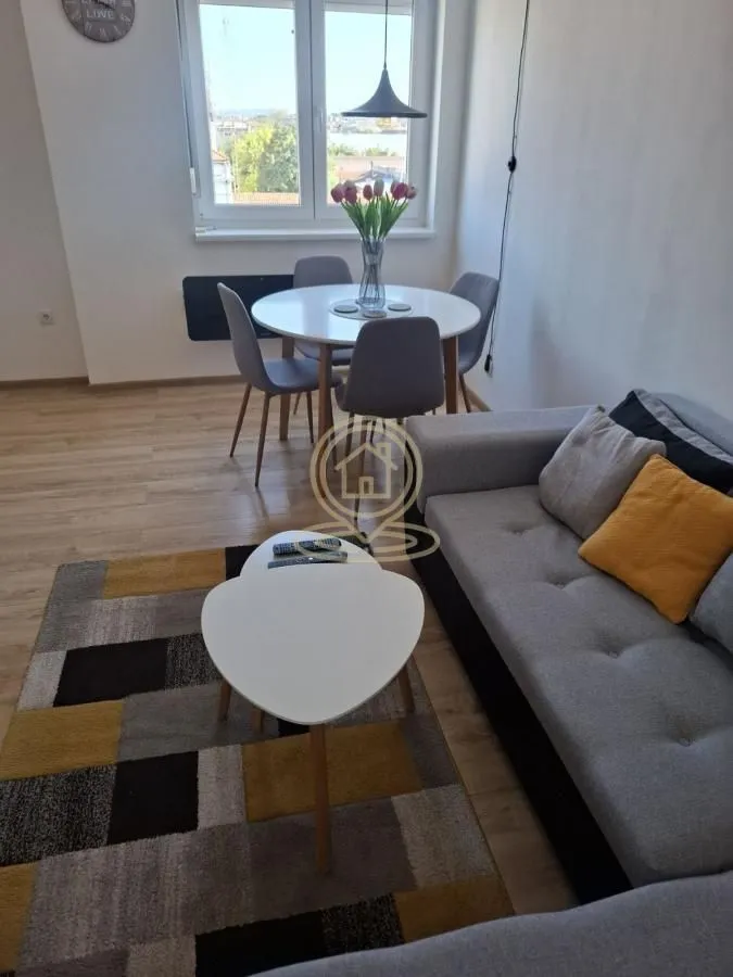 Rent, one bedroom apartment, 34m², Zemun Sve Podlokacije, Beograd