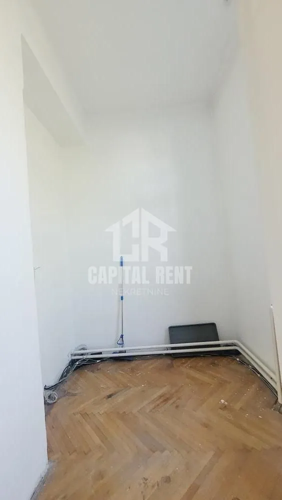 Rent, office space, 36m², Senjak, Beograd