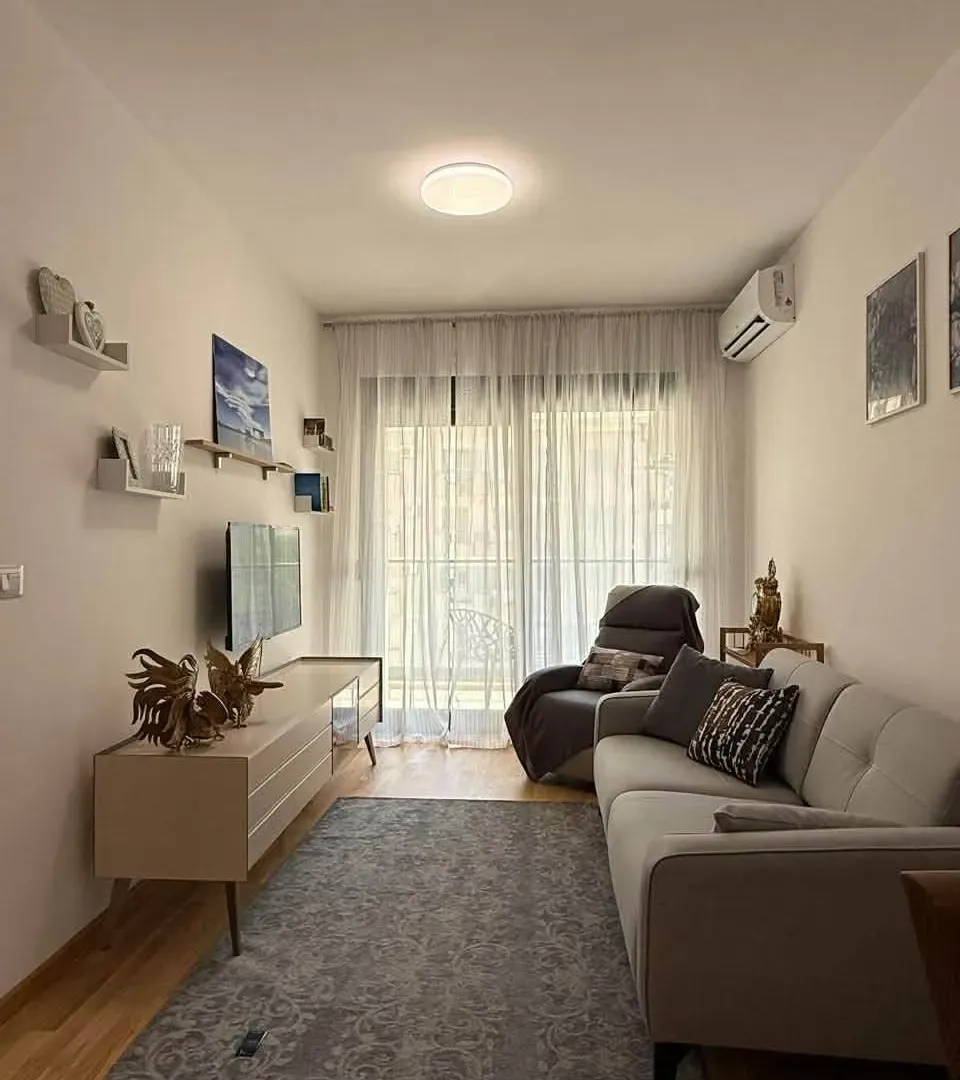 Rent, one bedroom apartment, 52m², Rozino, Budva