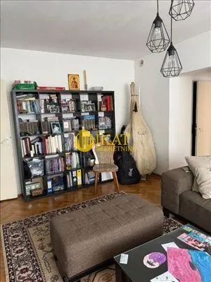 Prodaja, trosoban stan, 71m², Brace Jerković, Voždovac Sve Podlokacije