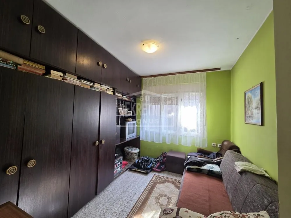Prodaja, kuća, 136m², Novo Selo, Subotica