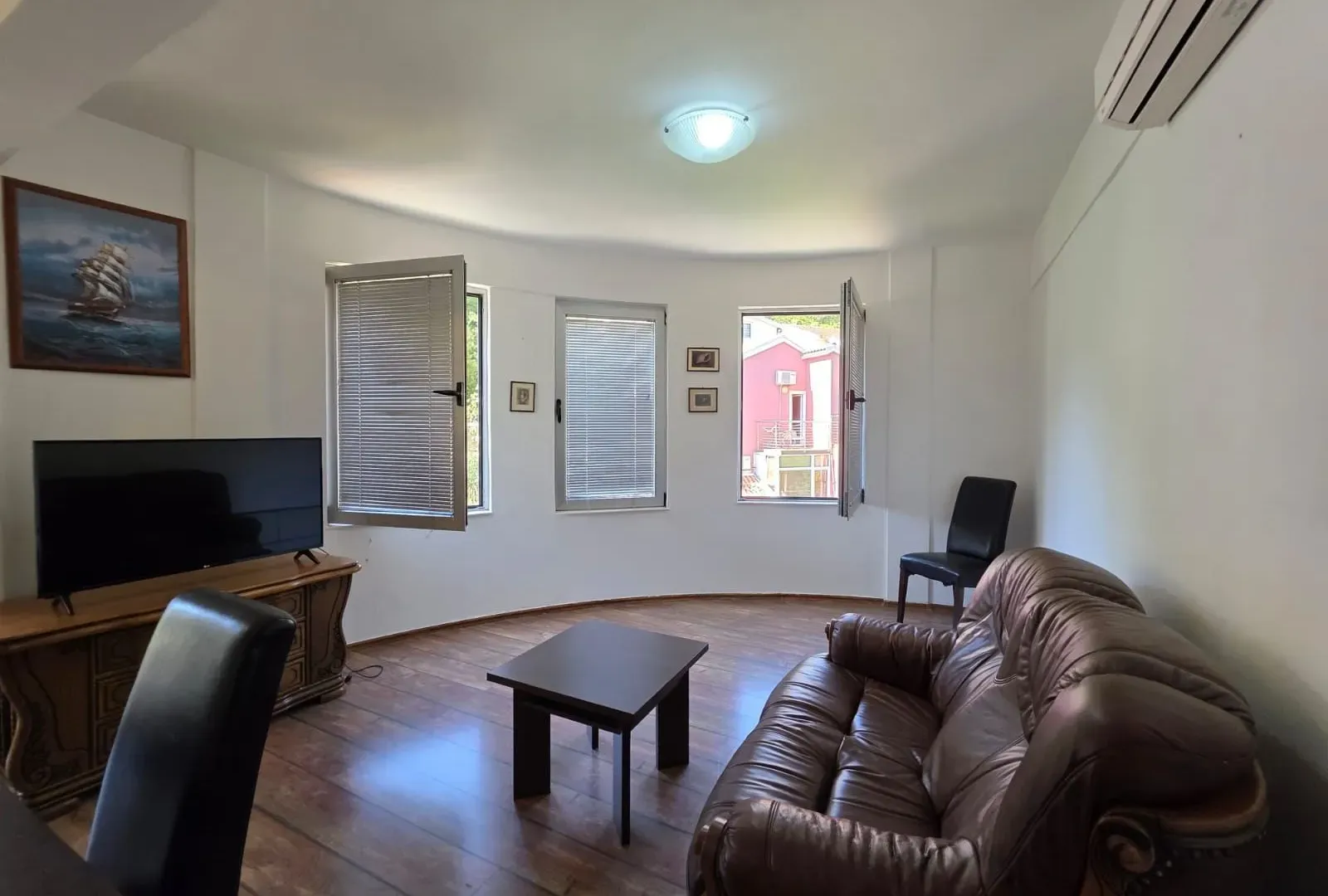 Sale, one bedroom apartment, 50m², Bečići, Budva