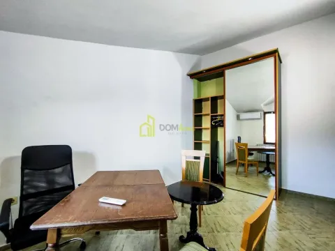 Rent, office space, 150m², Krivi Most, Podgorica - image 9