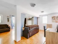 Sale, two bedroom apartment, 82m², Gospoština, Budva - image 2