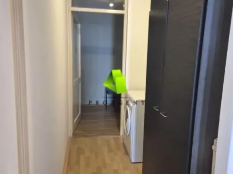 Izdavanje, četvorosoban stan, 90m², Medijana, Niš - image 7