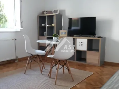 Izdavanje, jednosoban stan, 40m², Grbavica, Novi Sad Sve Podlokacije - image 2